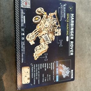 harbinger rover space hunting rokr